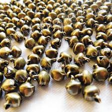 Jingle Bells 18 mm 10/package